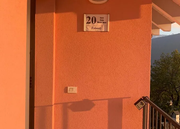 Casa Vista Monte Rosa *